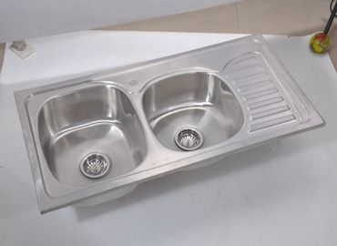 Kitchen sink installation